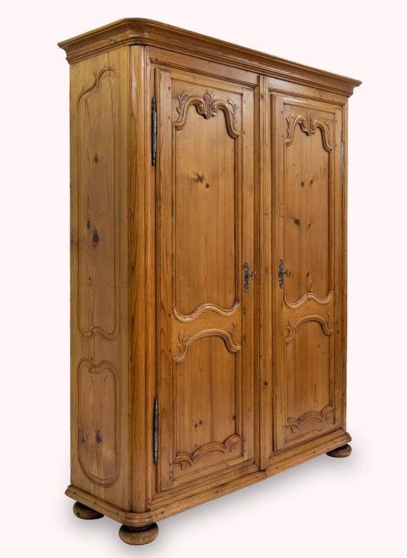 Armoire fribourgeoise